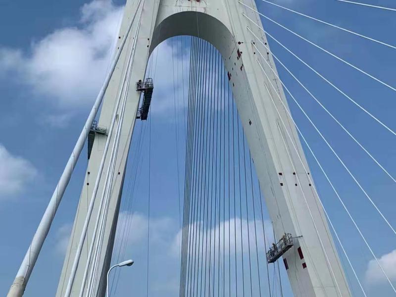 海口世纪大桥吊篮施工